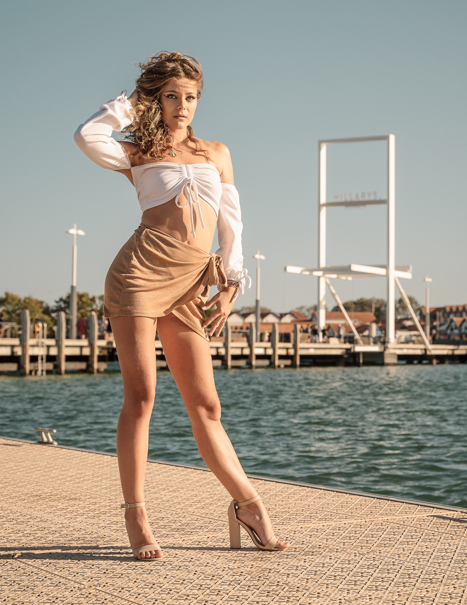 Long Legs at Hillarys